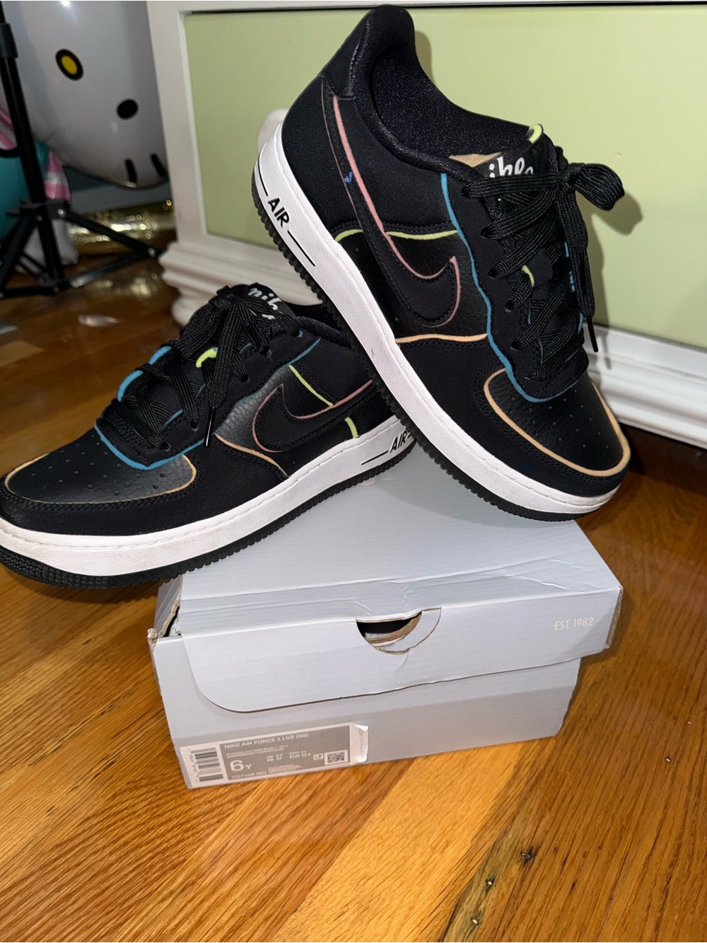 Nike Kids 6/Womens 8 Black Sneakers with Multicolor Outline Accents